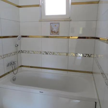 Villa Villasleeps10-Pool-Bbq-Mountainview-Ac-Parking